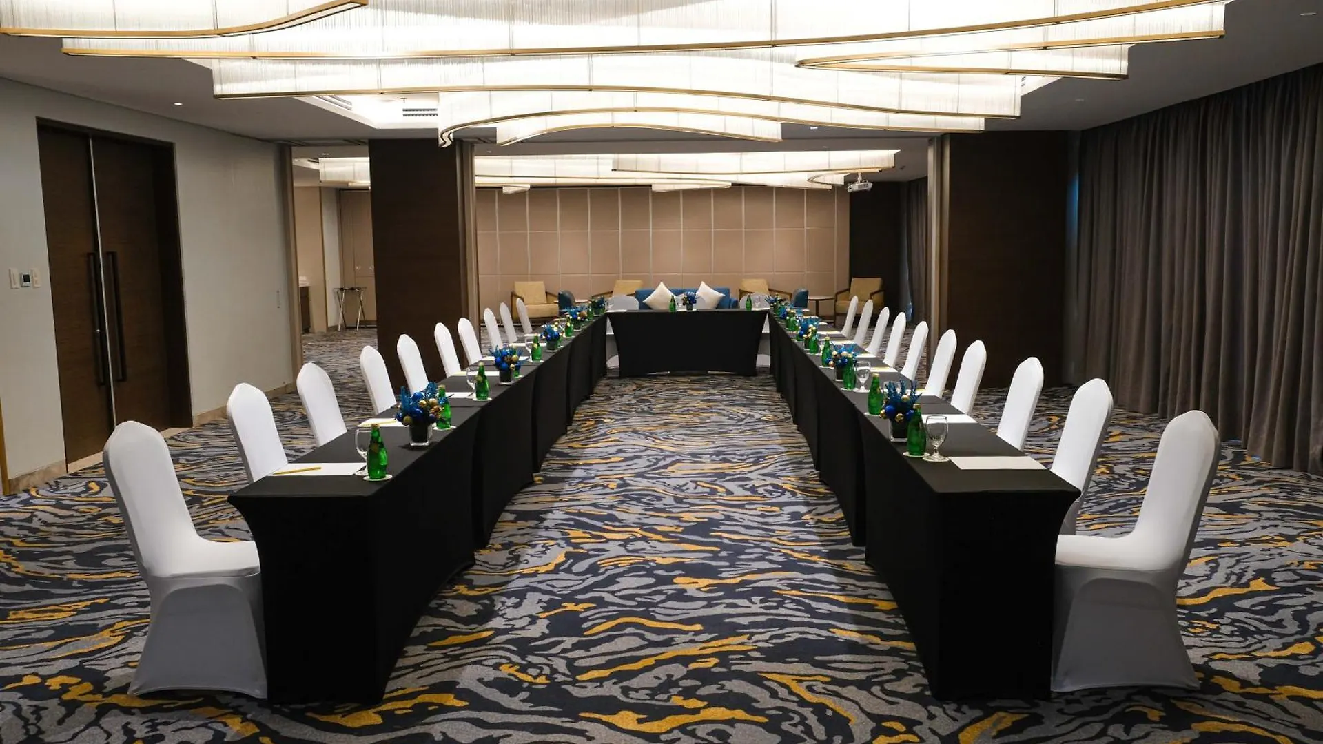 ****  Kingsford Hotel Manila Paranaque City Φιλιππίνες